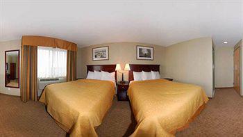 Quality Inn Jamaica Airtrain New York Exterior photo